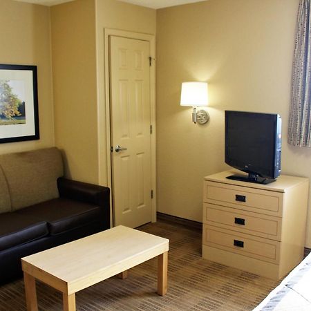 Extended Stay America Select Suites - Chesapeake - Churchland Blvd Exterior foto